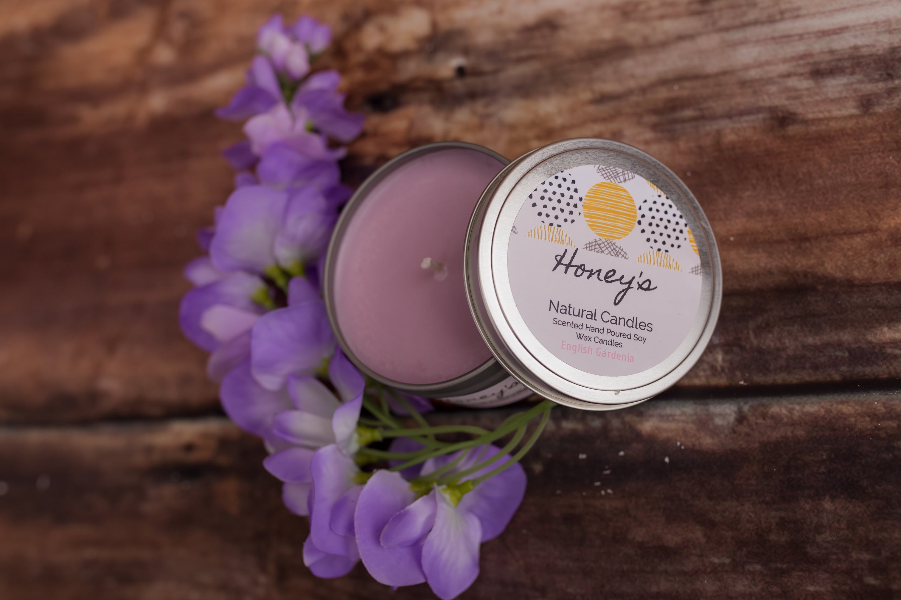 'English Gardenia' Scented Candle Honey's Natural Candles